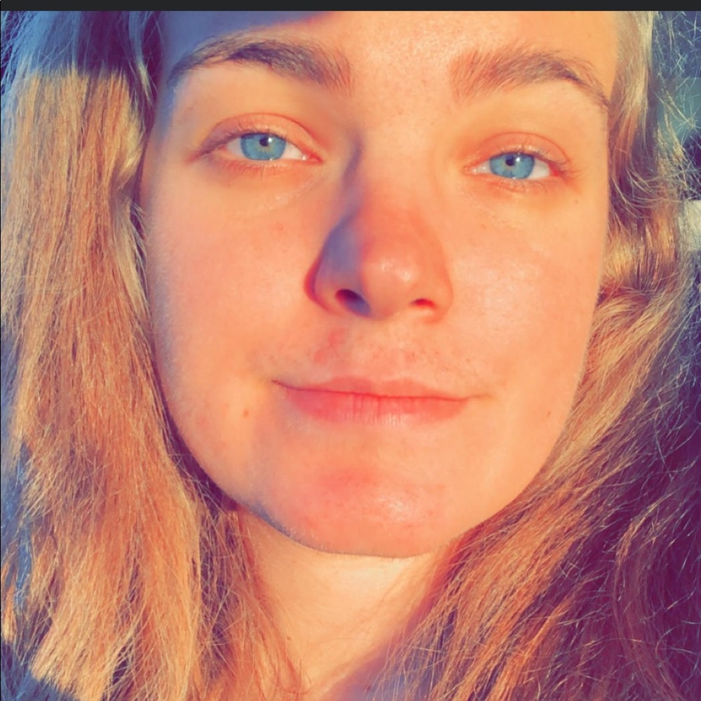 Meet your Posher, Jacqueline